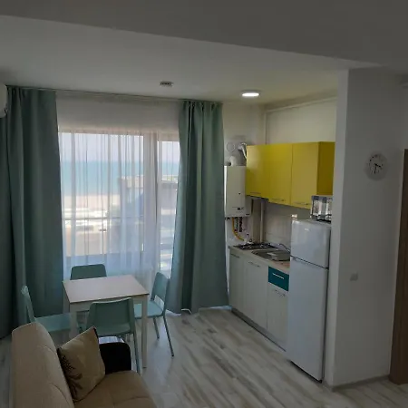 Dorin * Mamaia