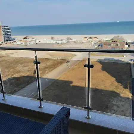 Dorin * Mamaia
